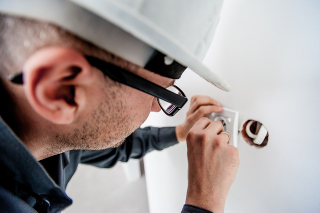 Illustration for article titled What Exactly You Need to Consider When Picking an Electrician in Richmond, VA